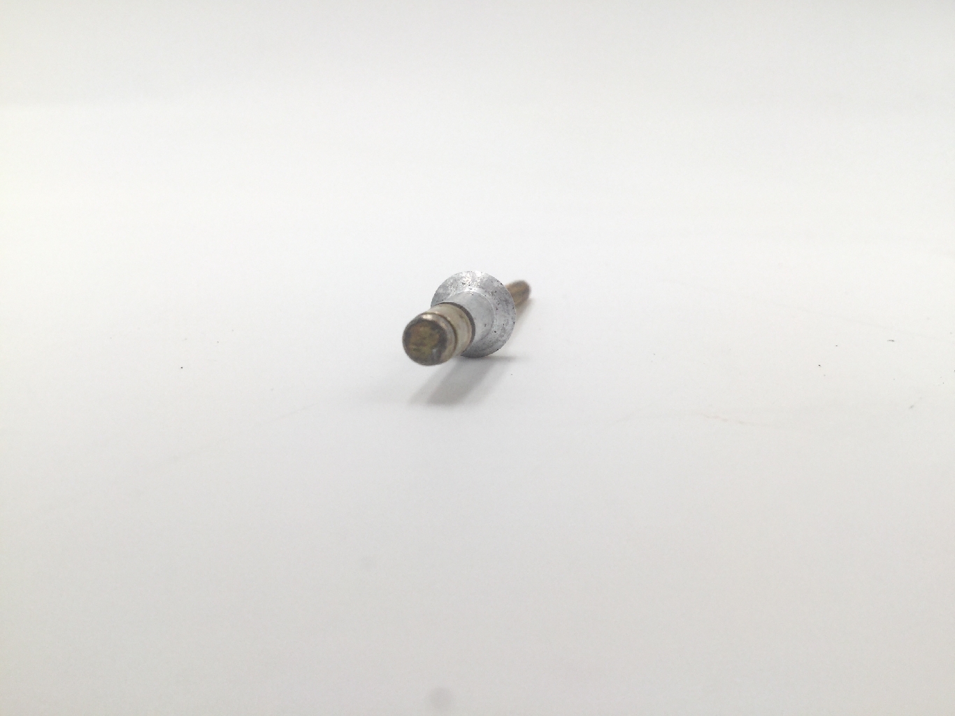 圖片  國家庫存編號 5320-01-567-8508
