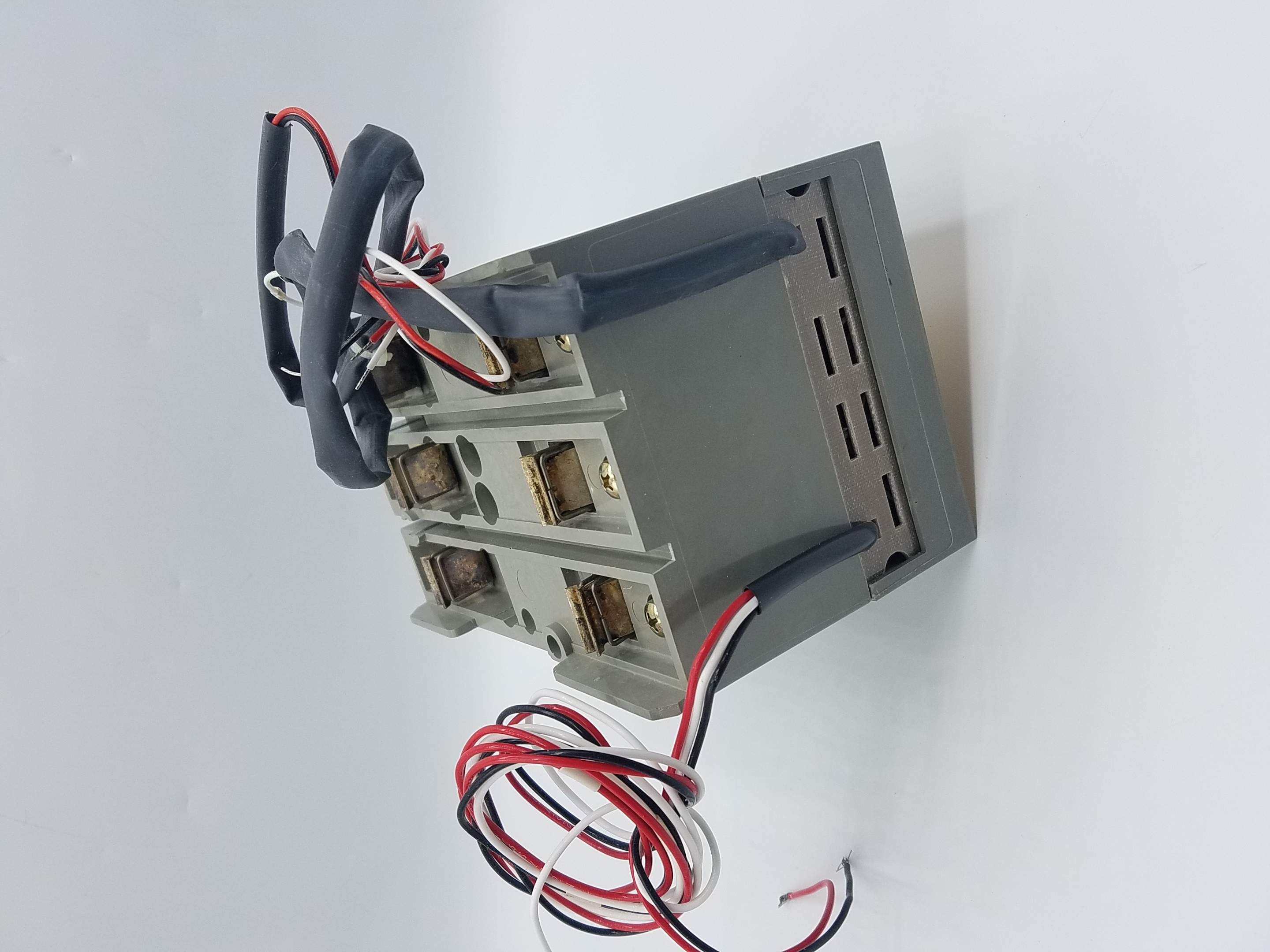 國家庫存編號圖片 5925-01-437-8068