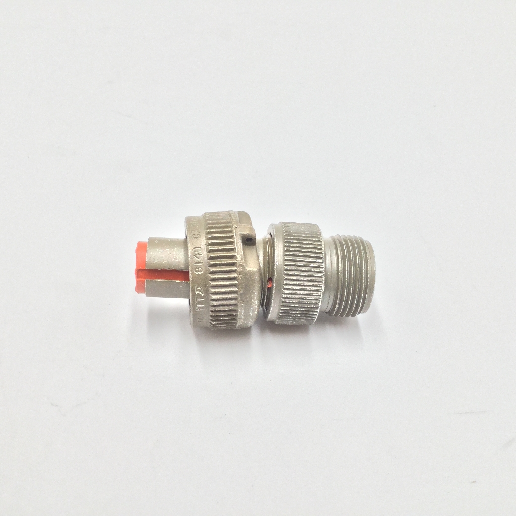 國家庫存編號圖片 5935-00-050-6951